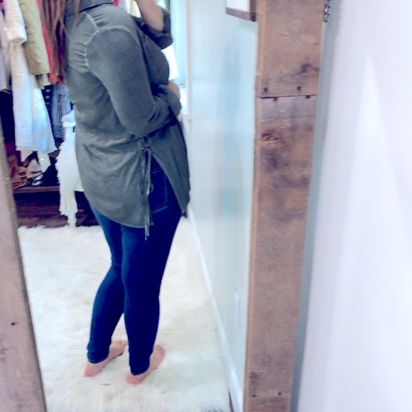 She + Sky green boho top size medium - Picture 3 of 6